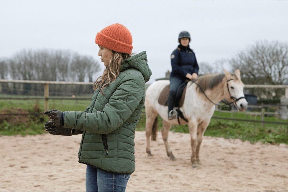Bien communiquer avec son cheval, importance de la posturologie du cavalier